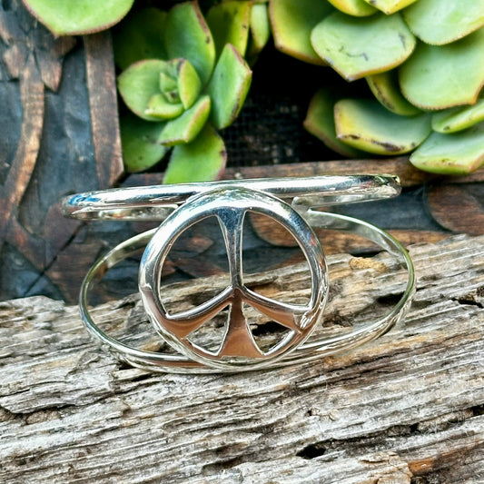 B0355 Peace Sterling Cuff