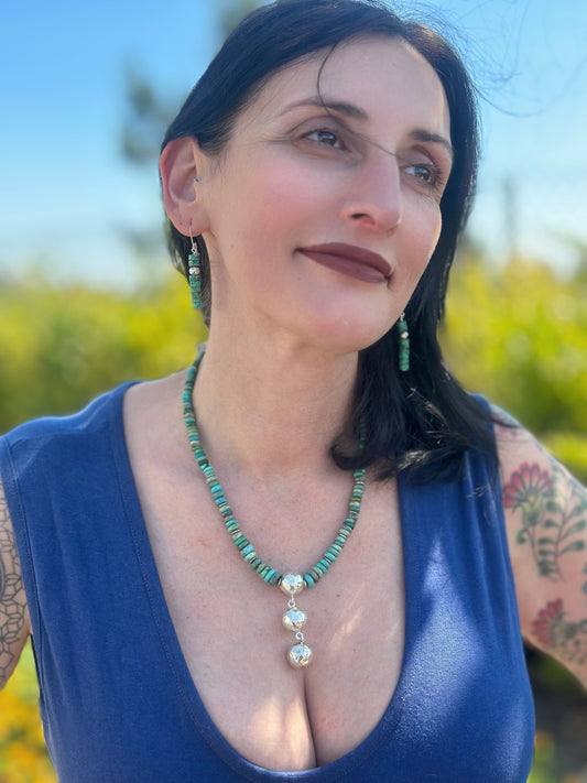 Turquoise Navajo Pearl Hammered Sterling Silver Necklace (18-20" with 3" drop)